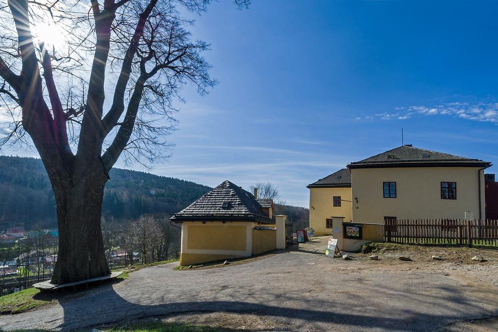 Ekocentrum Dotek Горни-Маршов Экстерьер фото